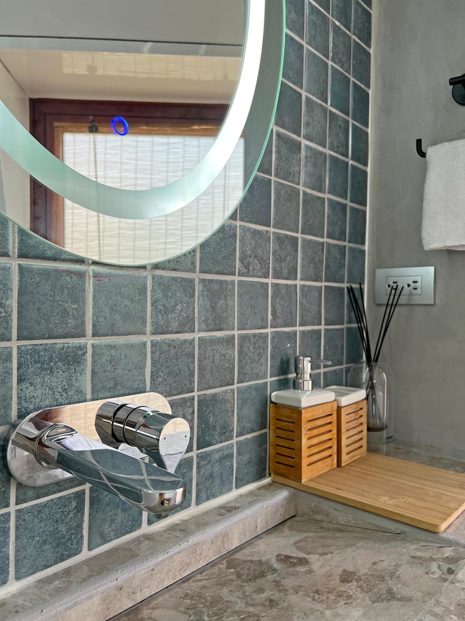 Almare Zonte - Beachfront Glamping Hotel El Zonte Extérieur photo